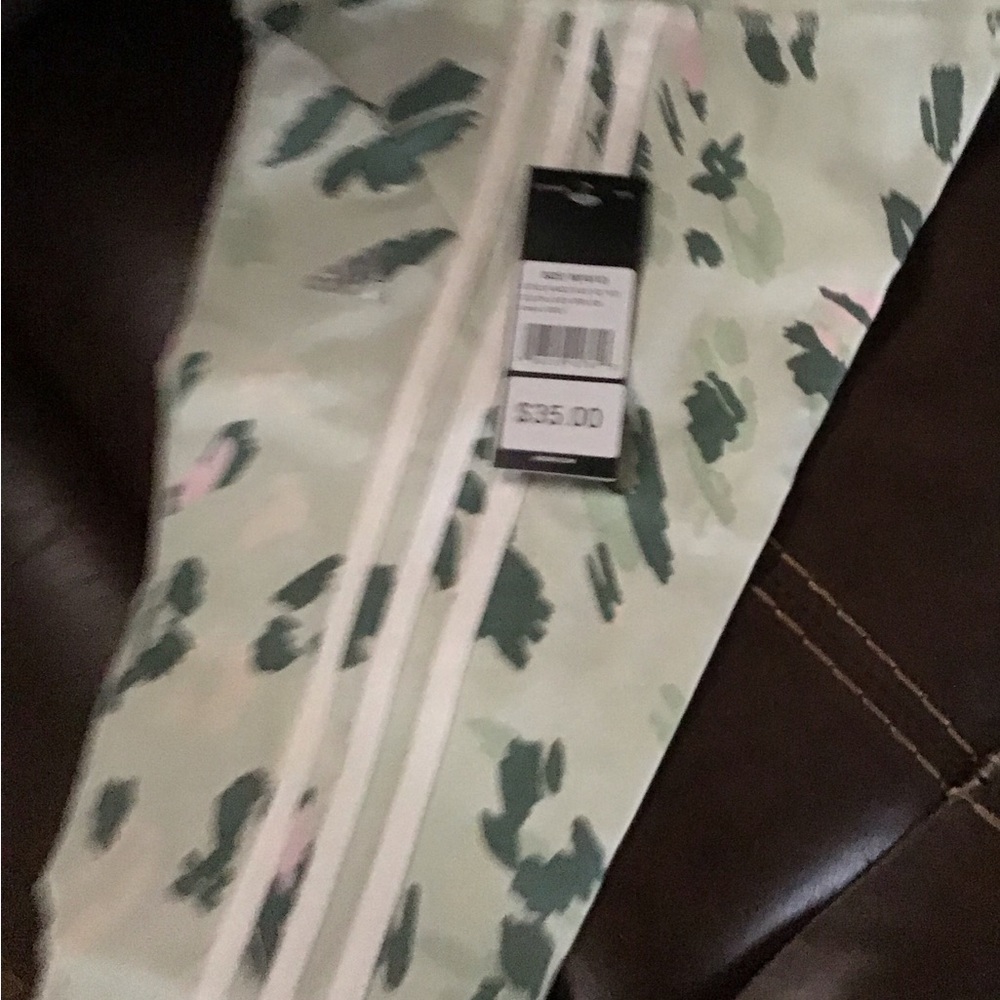 Adidas girls leggings m (10/12) jacket is sold separately and a shade darker